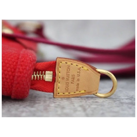 ✨Authentic Vintage LOUIS VUITTON MM Canvas Red Canvas Tote Shoulder Bag - Picture 10 of 11